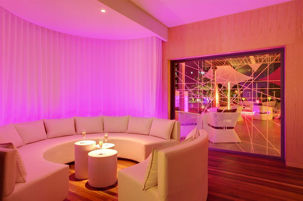 Hennessy Park Hotel Катр-Борн Экстерьер фото