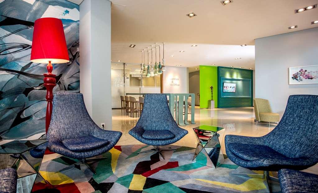 Hennessy Park Hotel Катр-Борн Интерьер фото