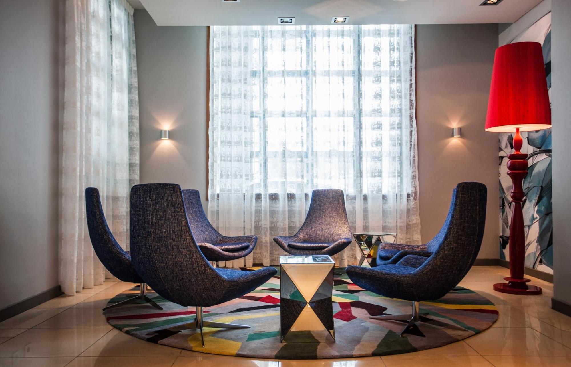 Hennessy Park Hotel Катр-Борн Экстерьер фото