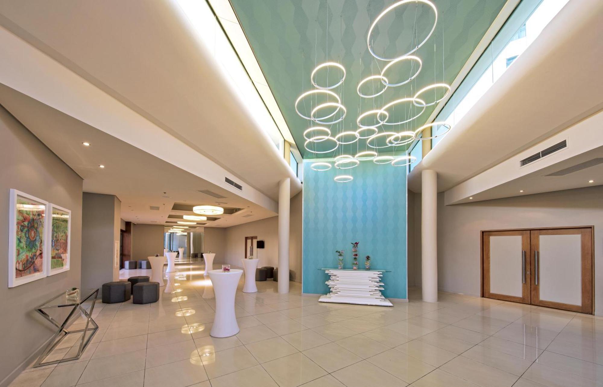 Hennessy Park Hotel Катр-Борн Экстерьер фото
