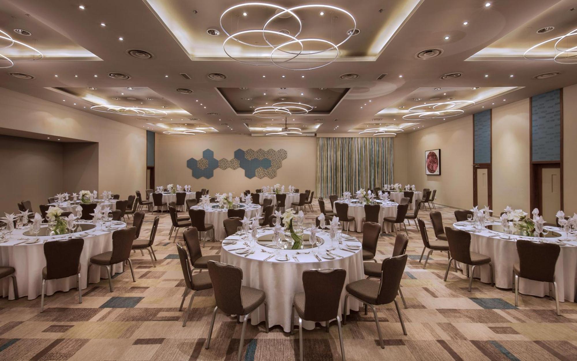 Hennessy Park Hotel Катр-Борн Экстерьер фото
